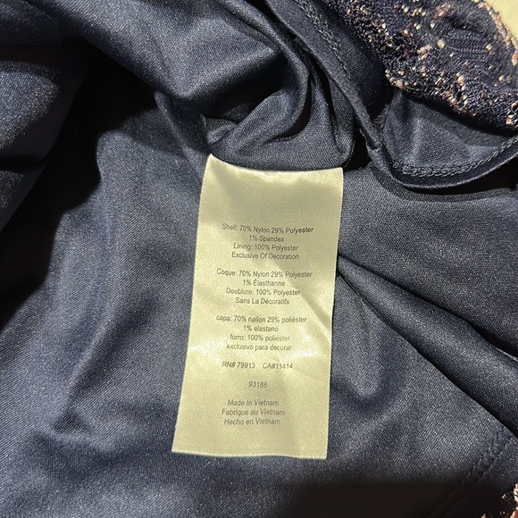 Motherhoo Maternity Stretchy Scoop Neck Short Sleeve Embroidered Floral Blouse - Picture 9 of 9